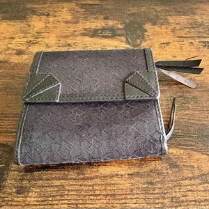 DKNY| Black 3-Fold  Canvas/Leather Small‎ 4 x 4” Wallet